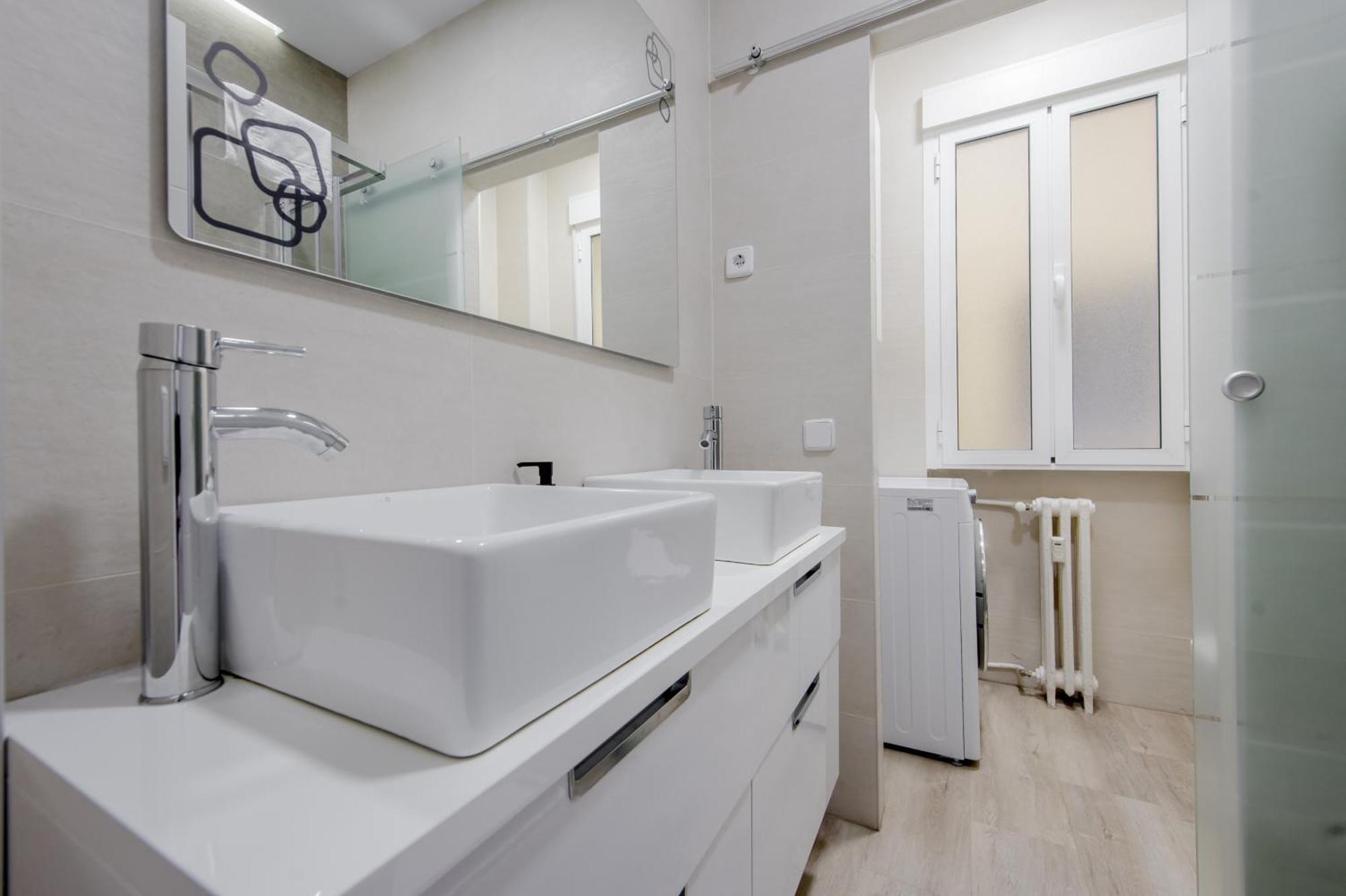 Апартаменты Elegante Apartamento En El Centro De Madrid-Rastro Экстерьер фото